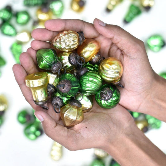 25 Pieces Glass Gold Green Christmas Ornaments: Gold & Green Set